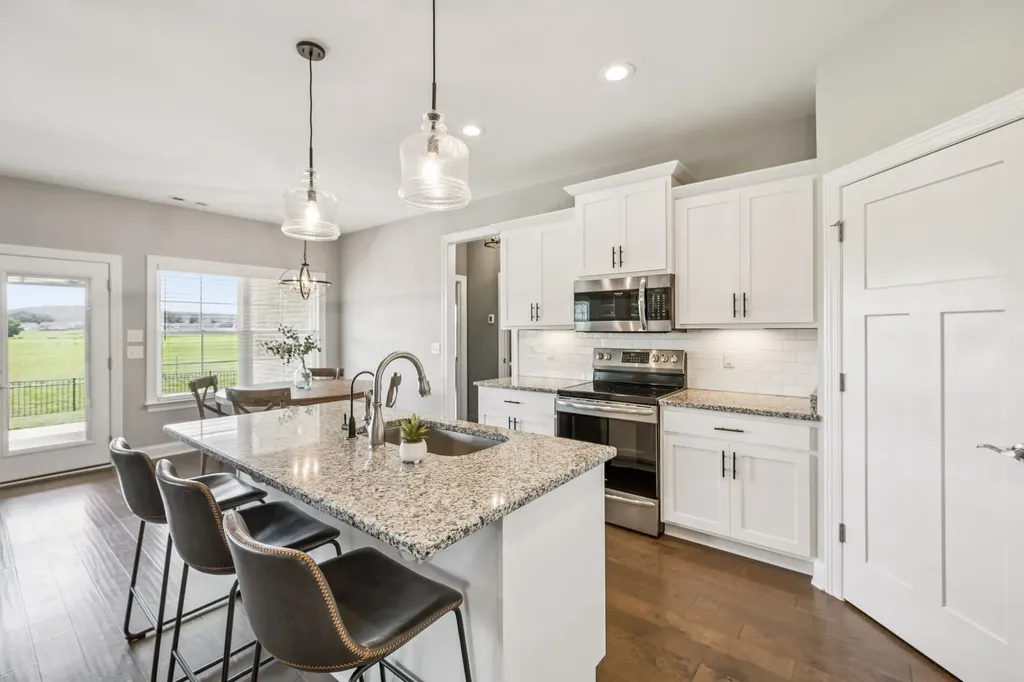 7013 Harriswood Lane Murfreesboro TN 37129
