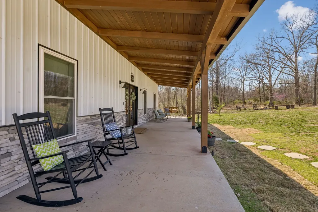 4134 Algie Sewell Road Columbia TN 38401