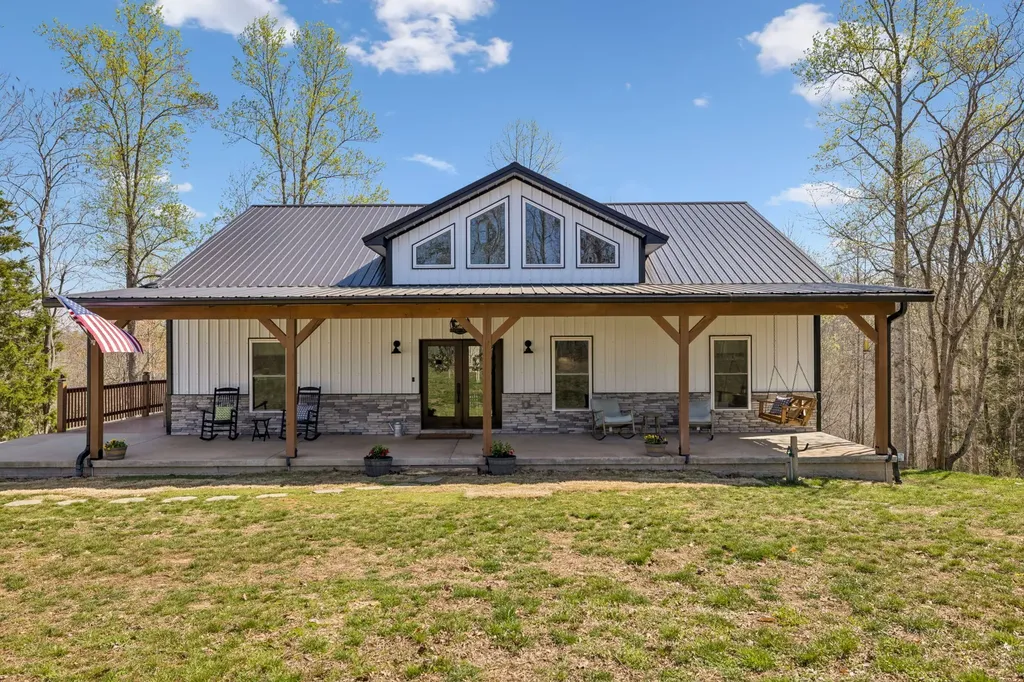 4134 Algie Sewell Road Columbia TN 38401
