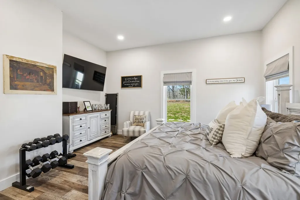 4134 Algie Sewell Road Columbia TN 38401