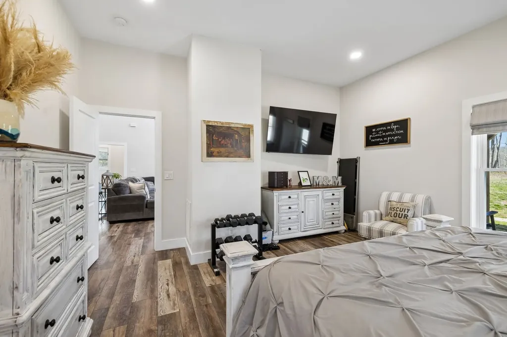 4134 Algie Sewell Road Columbia TN 38401