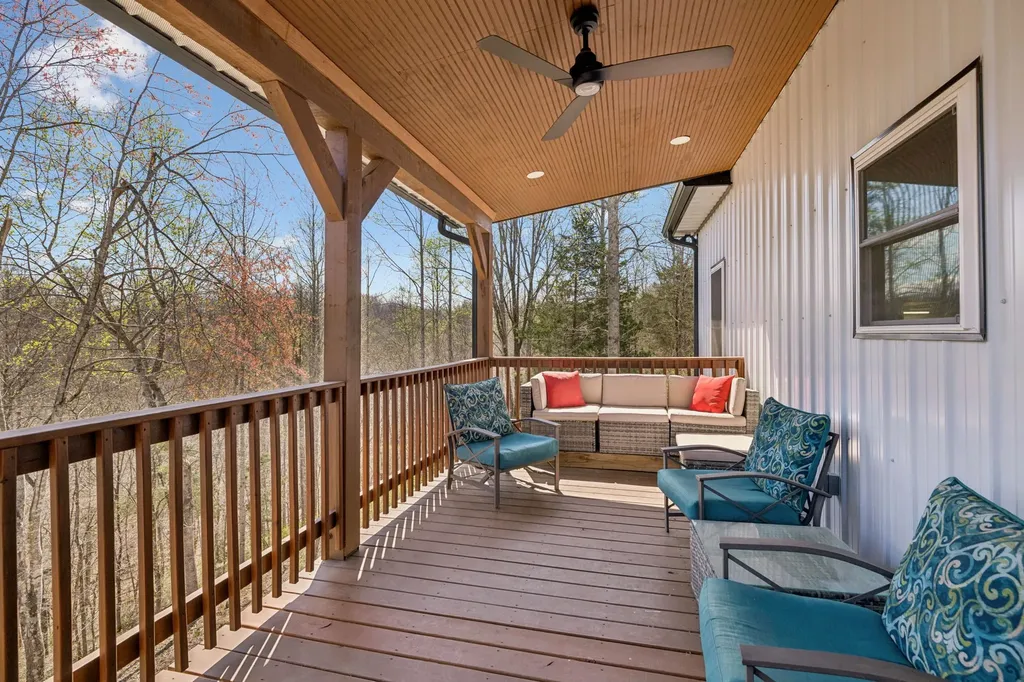4134 Algie Sewell Road Columbia TN 38401