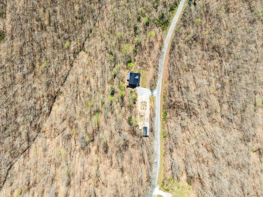 4134 Algie Sewell Road Columbia TN 38401