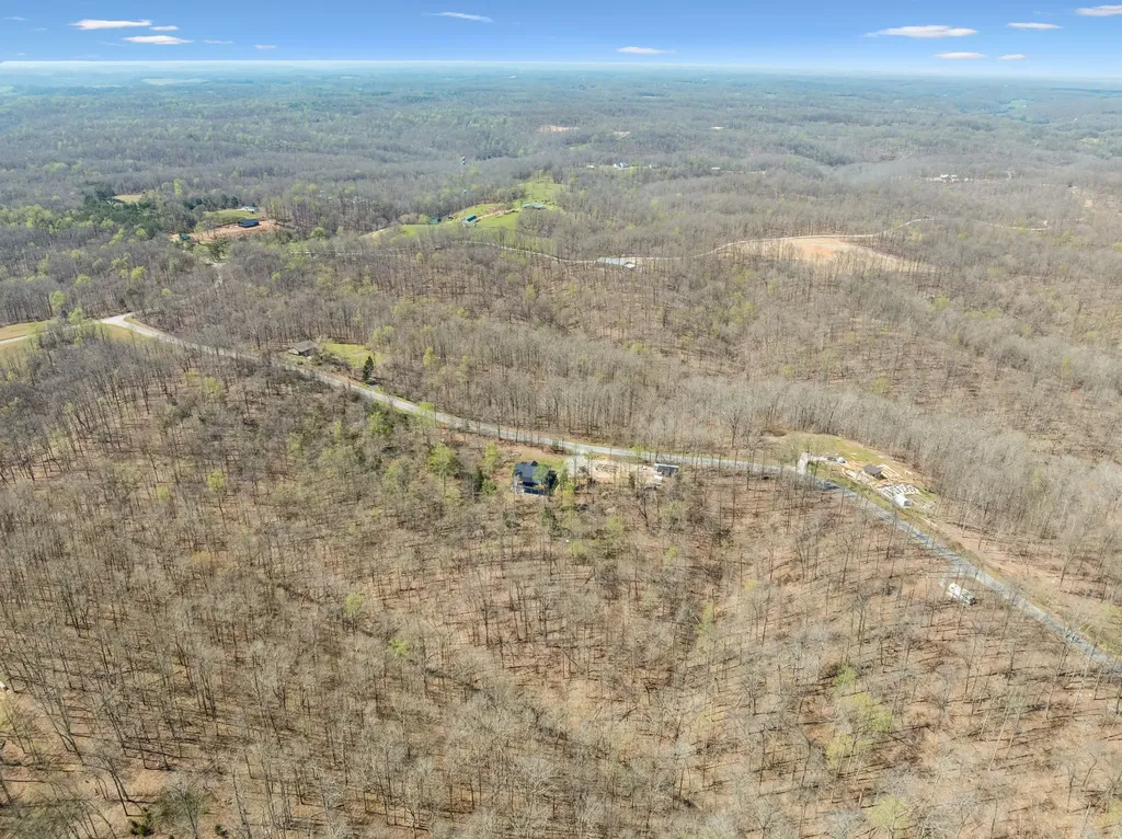 4134 Algie Sewell Road Columbia TN 38401