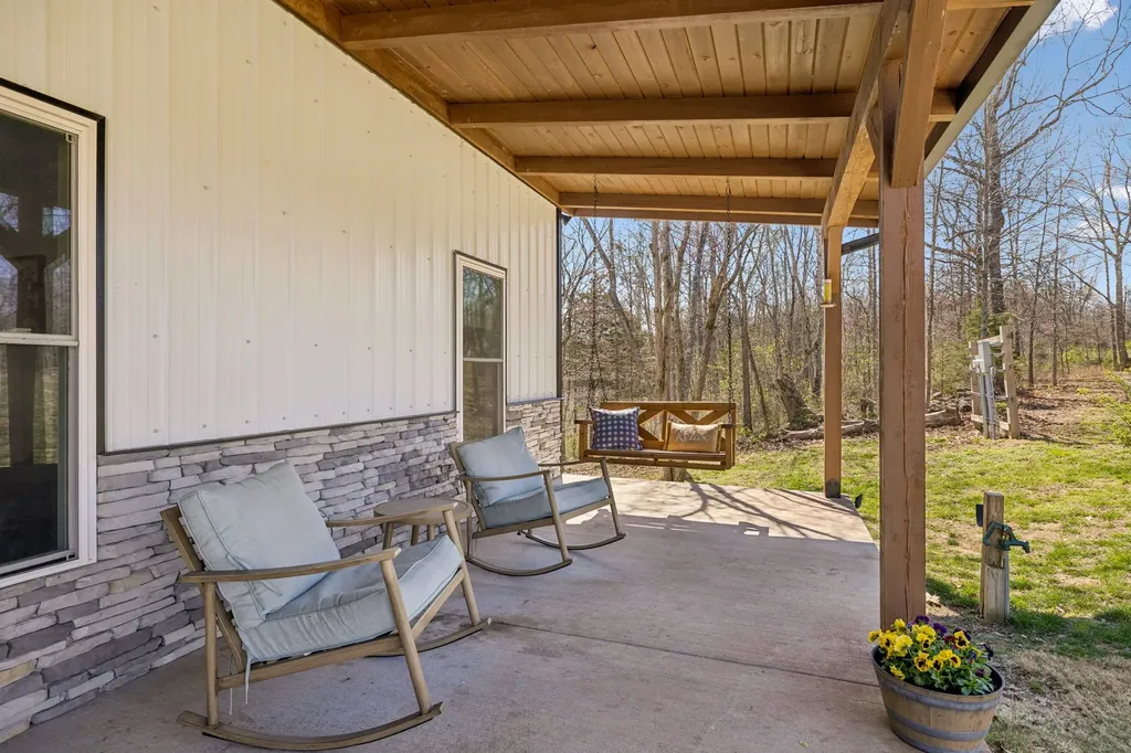 4134 Algie Sewell Road Columbia TN 38401
