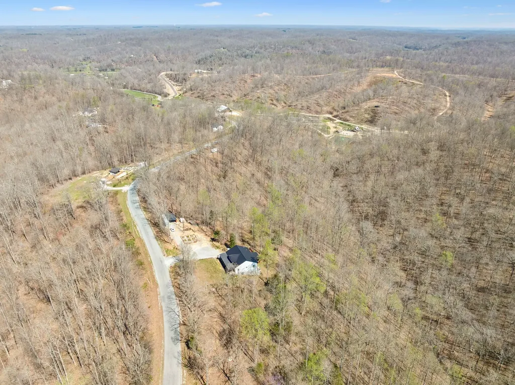 4134 Algie Sewell Road Columbia TN 38401