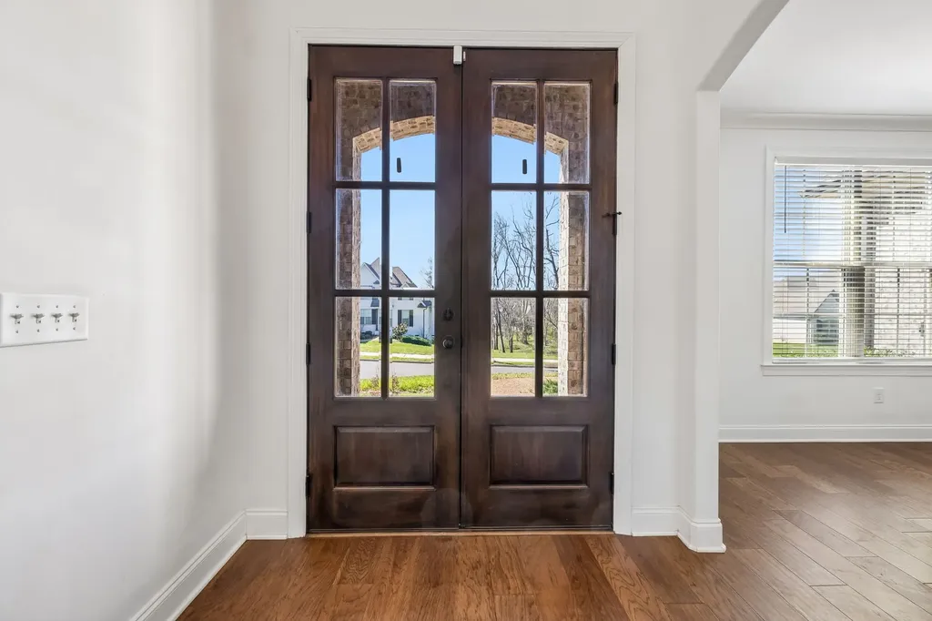 1094 Dorset Drive Hendersonville TN 37075