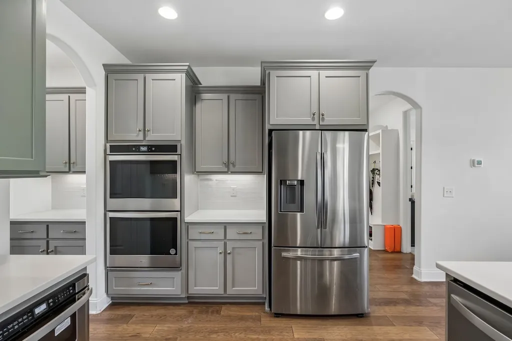 1094 Dorset Drive Hendersonville TN 37075