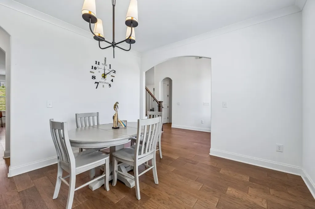 1094 Dorset Drive Hendersonville TN 37075