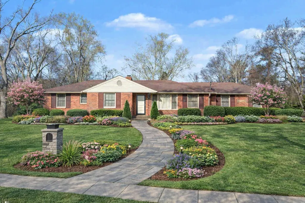 4659 Clarksville Pike Nashville TN 37218
