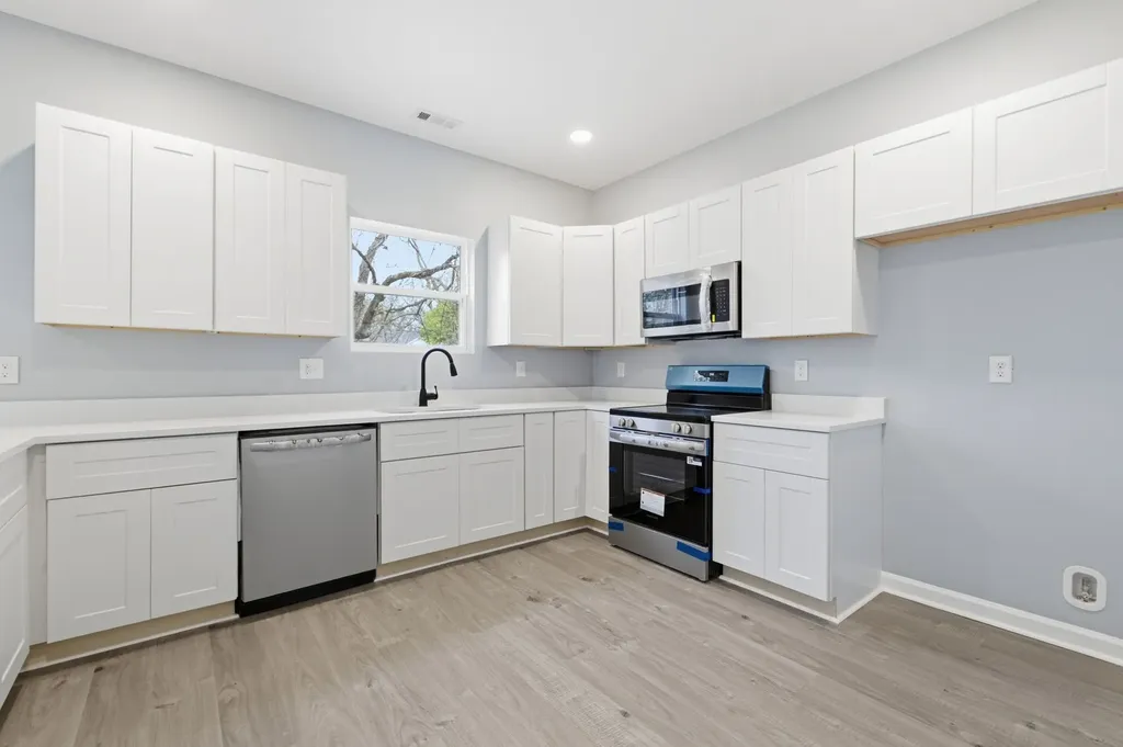 2722B Mossdale Drive Nashville TN 37217