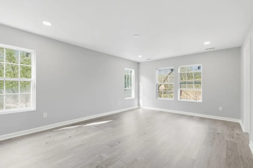 2722B Mossdale Drive Nashville TN 37217