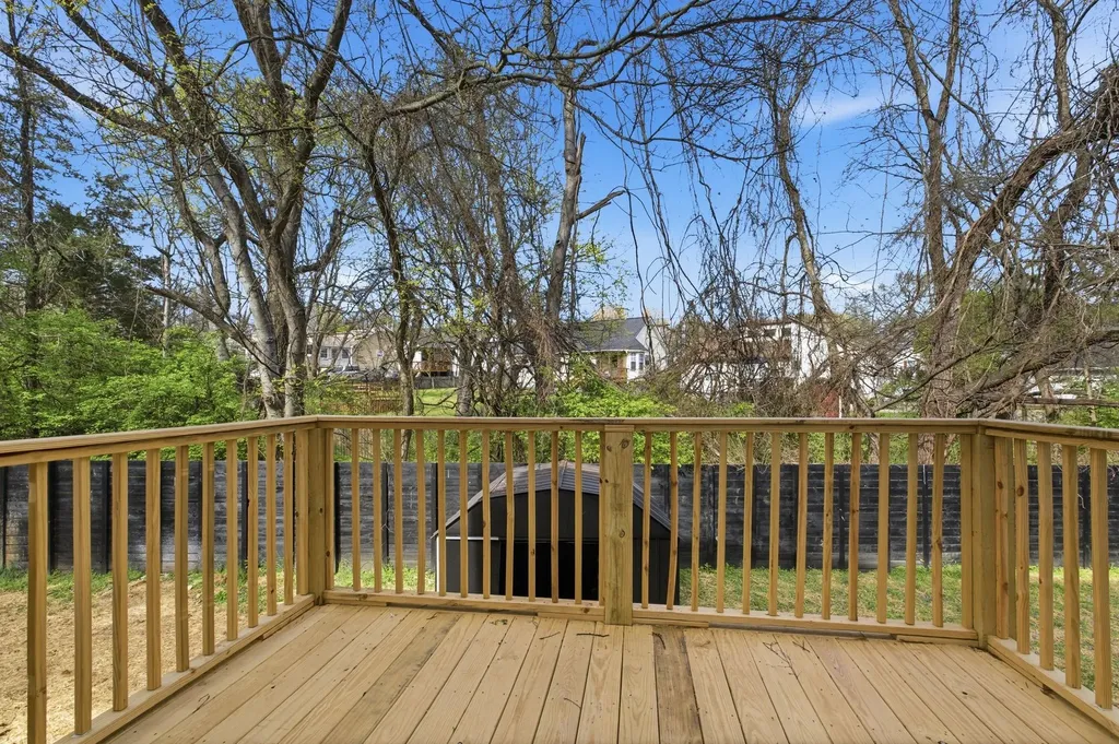 2722B Mossdale Drive Nashville TN 37217
