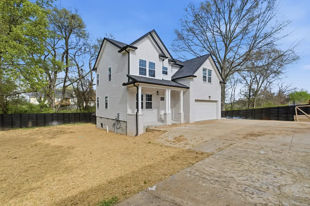 2722B Mossdale Drive Nashville TN 37217