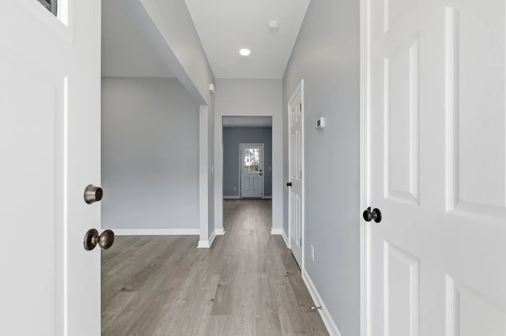 2722B Mossdale Drive Nashville TN 37217