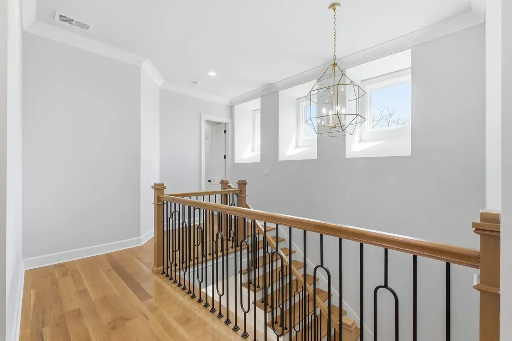 2704 Westwood Avenue Nashville TN 37212