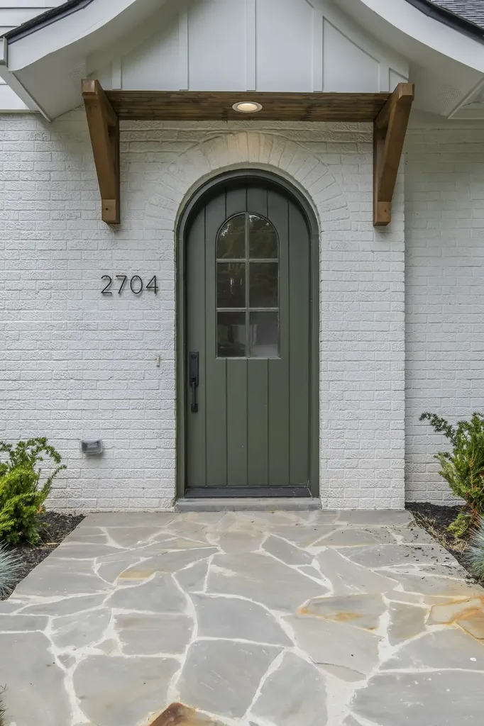2704 Westwood Avenue Nashville TN 37212