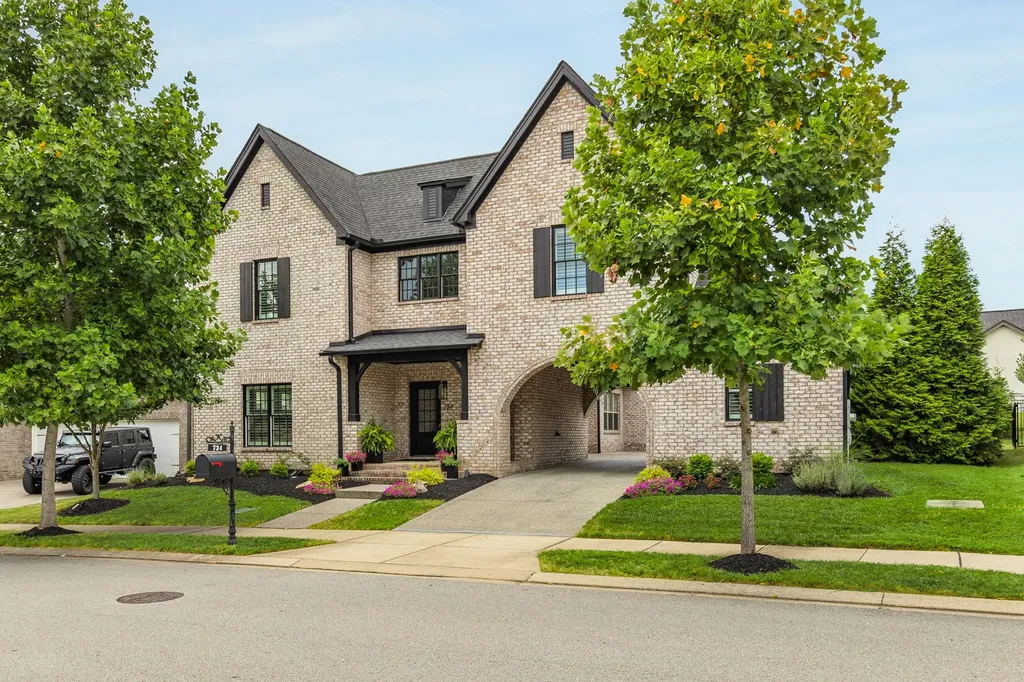 724 Fontwell Lane Franklin TN 37064