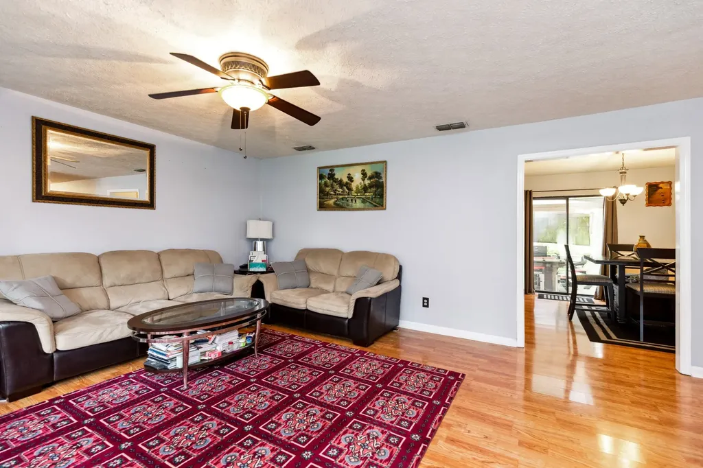 119 Vincent Lane La Vergne TN 37086