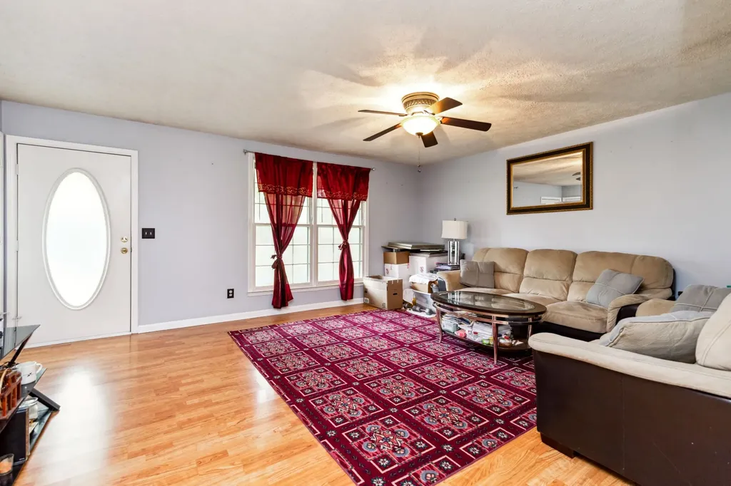 119 Vincent Lane La Vergne TN 37086