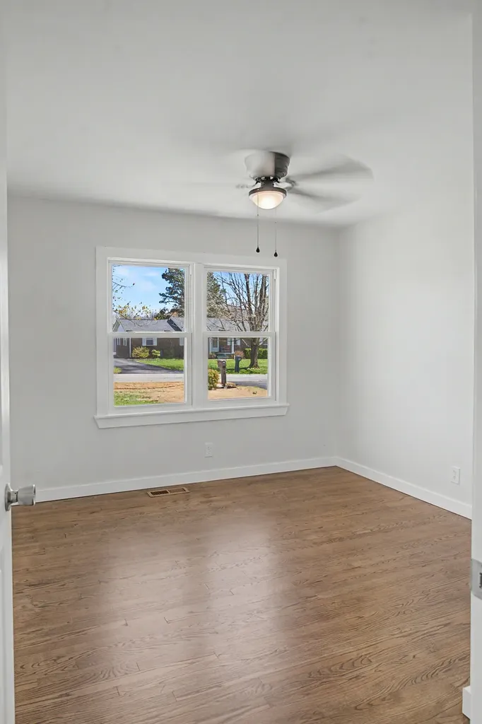521 Greenwood Drive Lafayette TN 37083