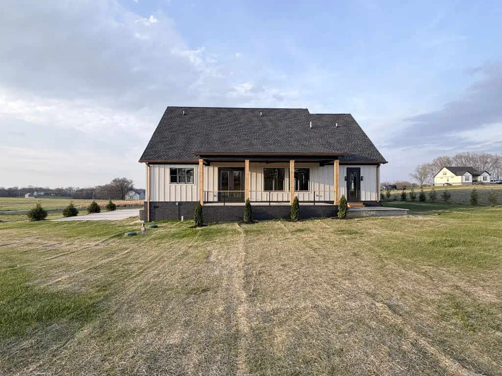 6447 Hopewell Road Springfield TN 37172