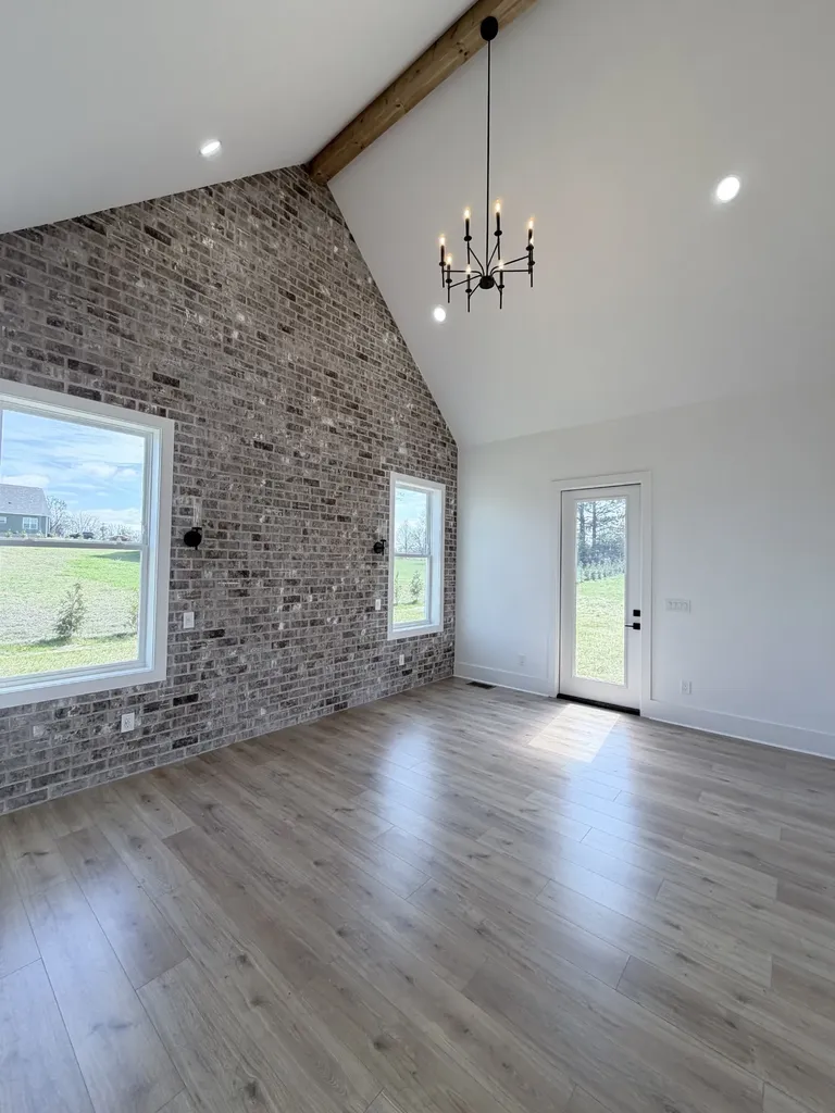 6447 Hopewell Road Springfield TN 37172