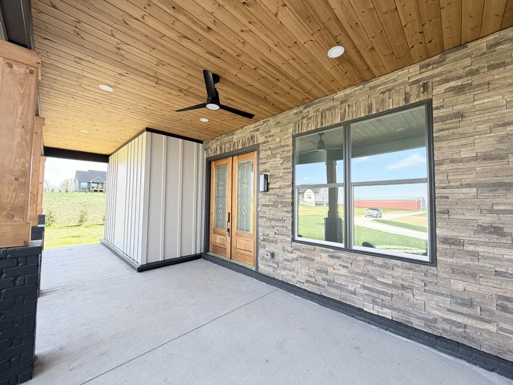 6447 Hopewell Road Springfield TN 37172