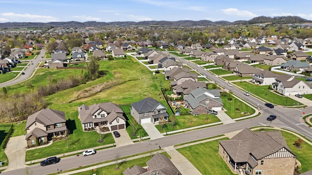 1080 Brixworth Drive Spring Hill TN 37174