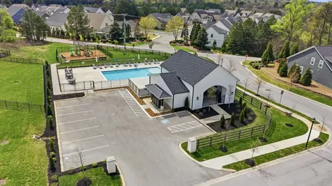 4071 Inlet Loop Chattanooga TN 37416