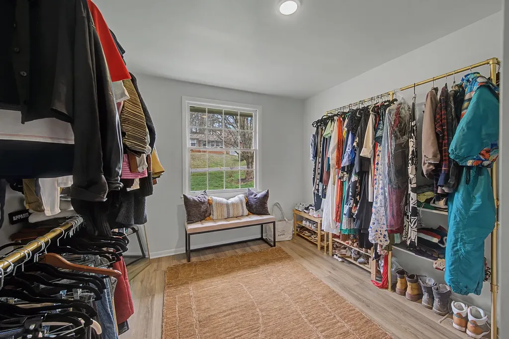 317 Bonnavue Drive Hermitage TN 37076