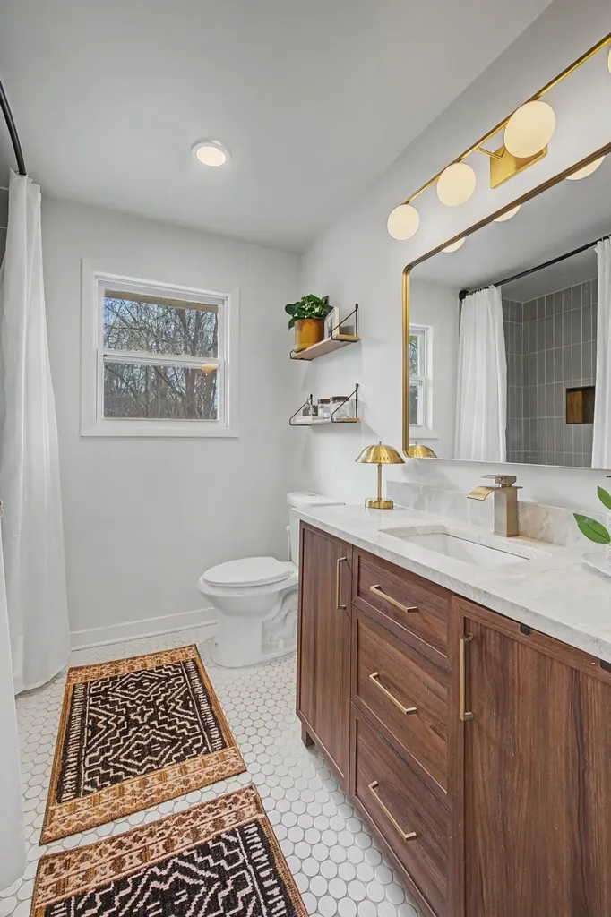 317 Bonnavue Drive Hermitage TN 37076