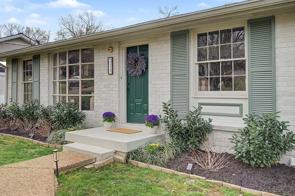 317 Bonnavue Drive Hermitage TN 37076