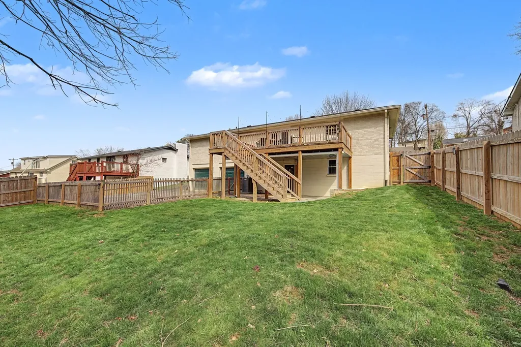 317 Bonnavue Drive Hermitage TN 37076