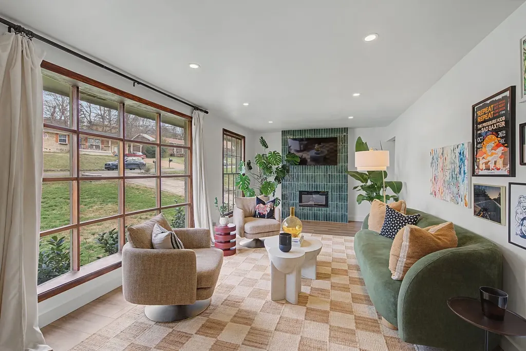 317 Bonnavue Drive Hermitage TN 37076