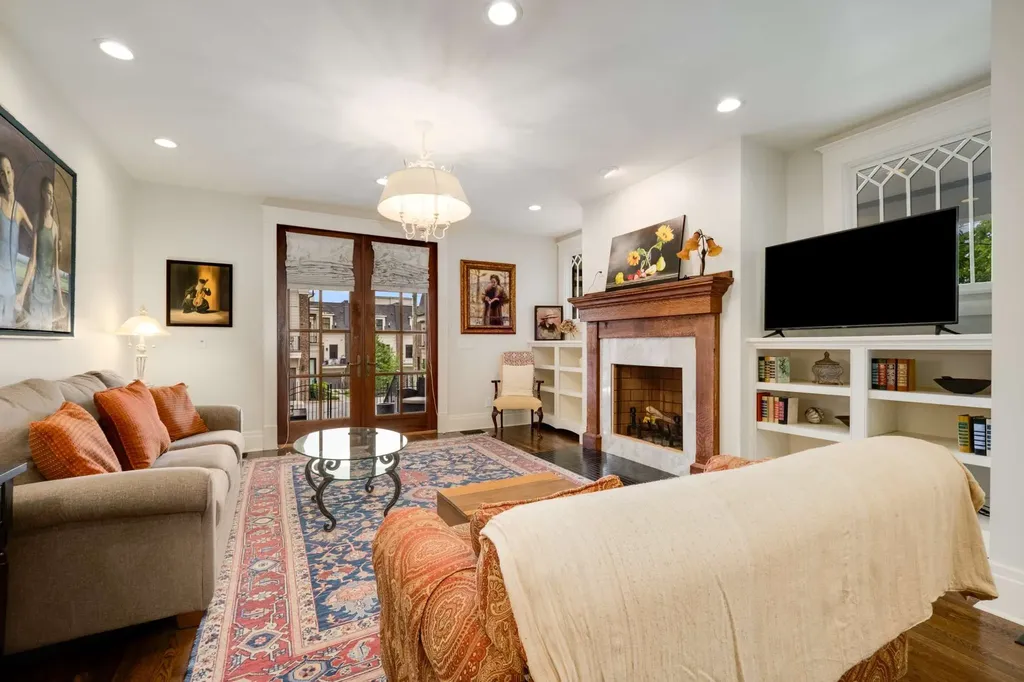 1308 6th Ave, N Nashville TN 37208