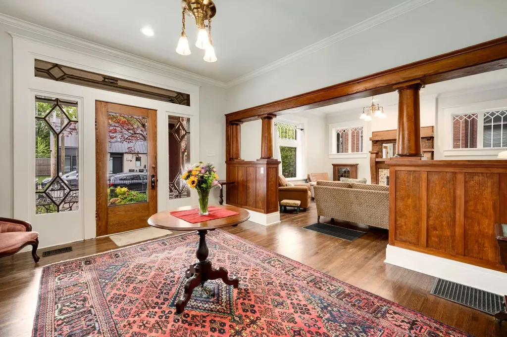 1308 6th Ave, N Nashville TN 37208