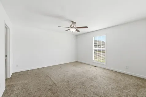 217 Spring Breeze Drive Smithville TN 37166