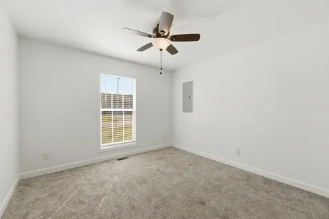 217 Spring Breeze Drive Smithville TN 37166