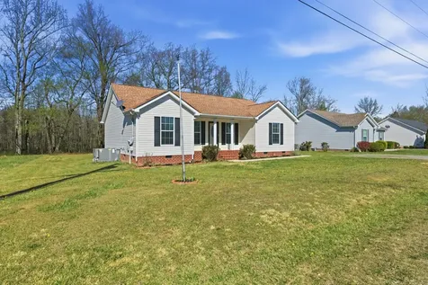 217 Spring Breeze Drive Smithville TN 37166