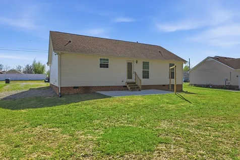 217 Spring Breeze Drive Smithville TN 37166