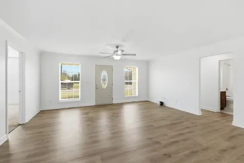 217 Spring Breeze Drive Smithville TN 37166