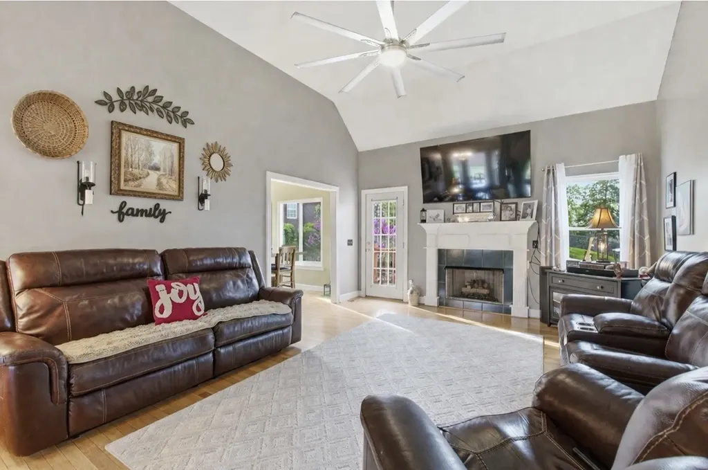 1514 Brookstone Circle Mount Juliet TN 37122