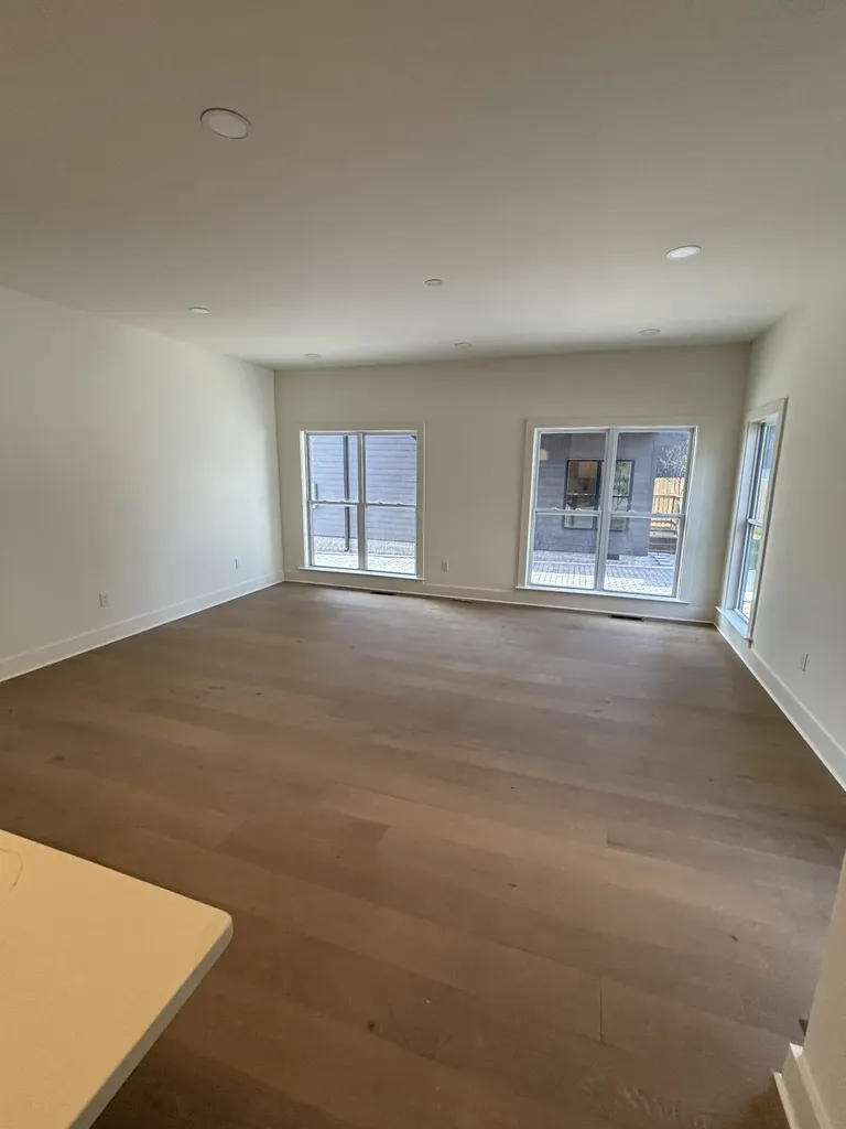 4A Belle Forrest Avenue Nashville TN 37206