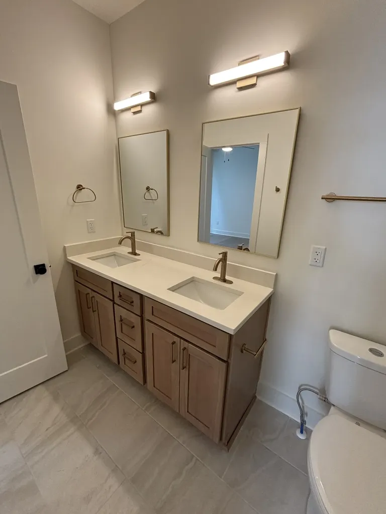 4A Belle Forrest Avenue Nashville TN 37206
