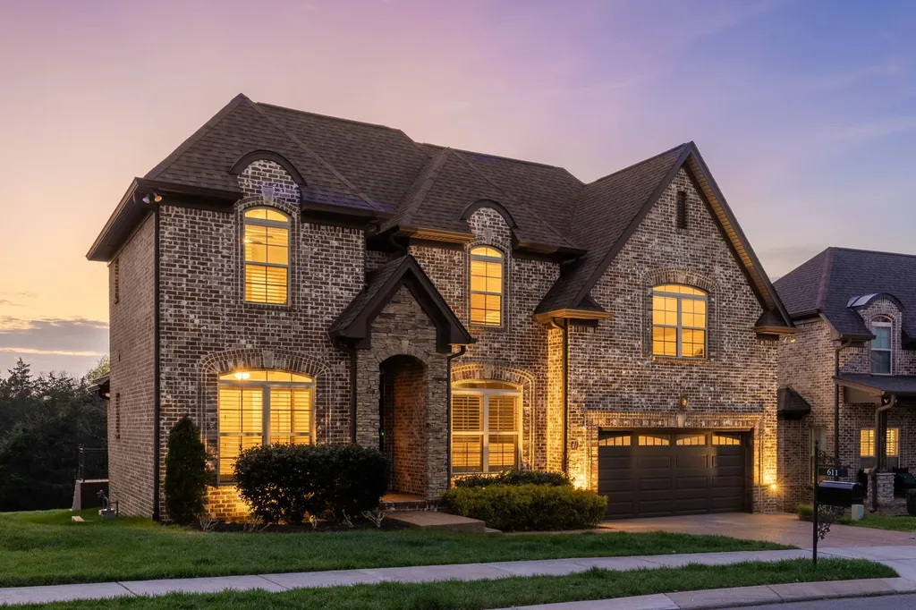 611 Southshore Point Mount Juliet TN 37122