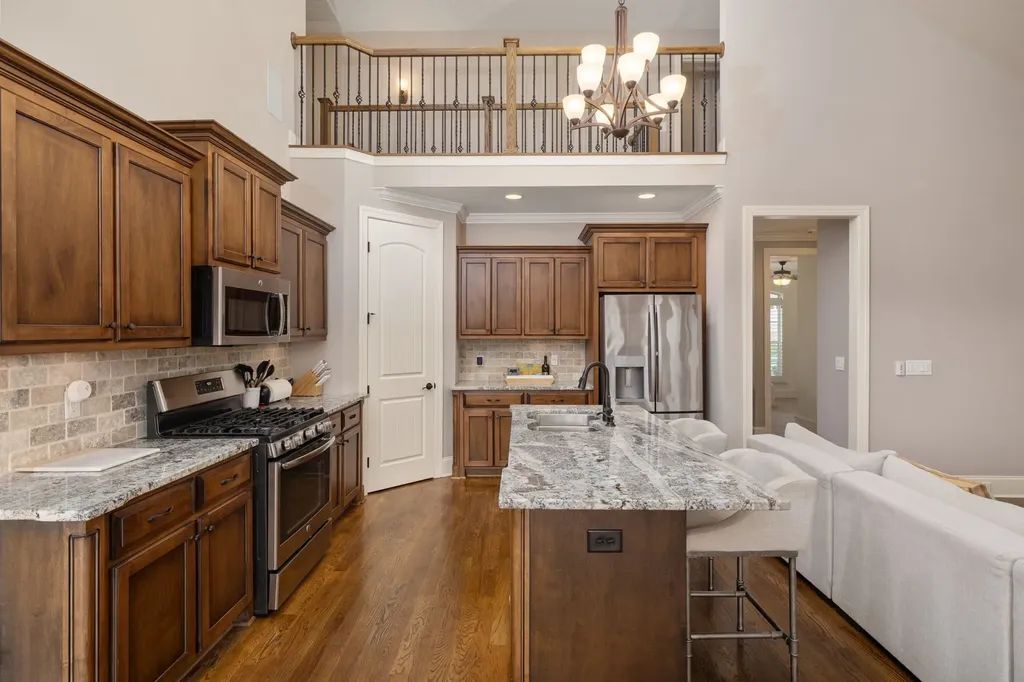 611 Southshore Point Mount Juliet TN 37122