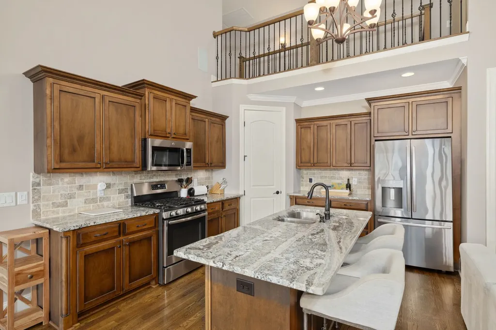 611 Southshore Point Mount Juliet TN 37122