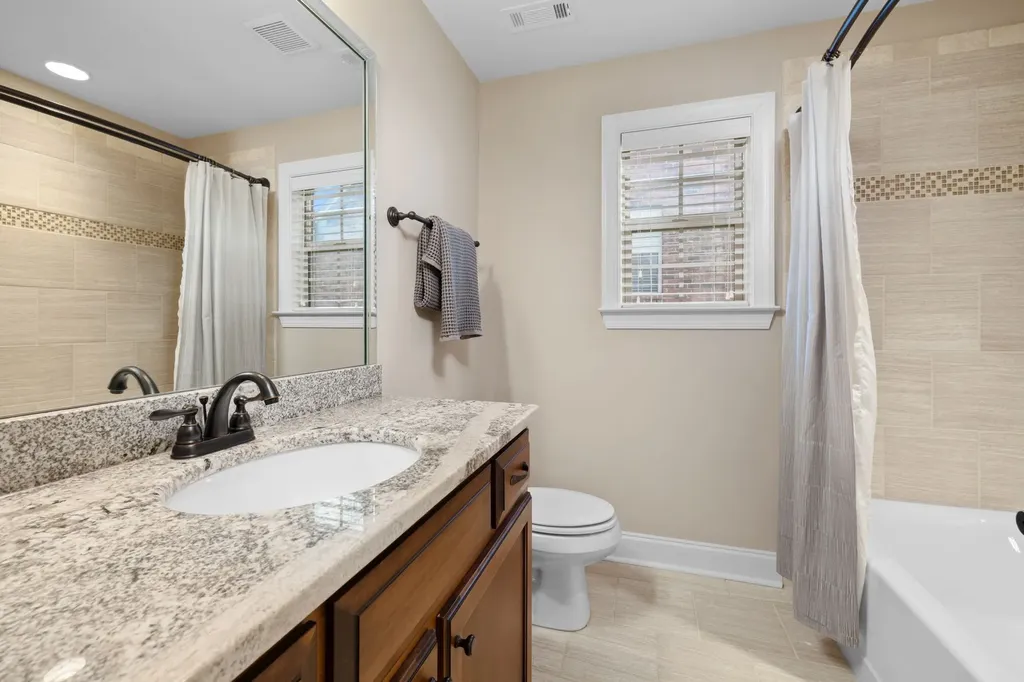 611 Southshore Point Mount Juliet TN 37122
