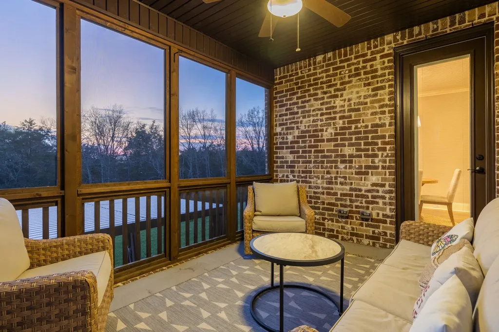 611 Southshore Point Mount Juliet TN 37122
